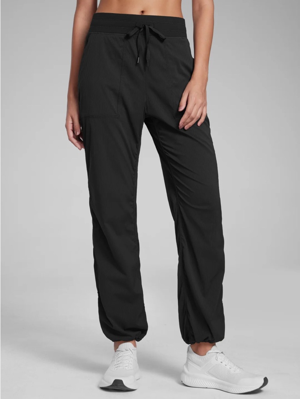 Lightweight Straight Leg Workout Pocket Pant 28"